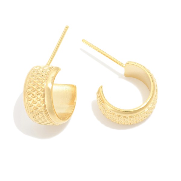 Wholesale studded Metal Border Hoop Earrings L k Gold Hypoallergenic Made Brazi