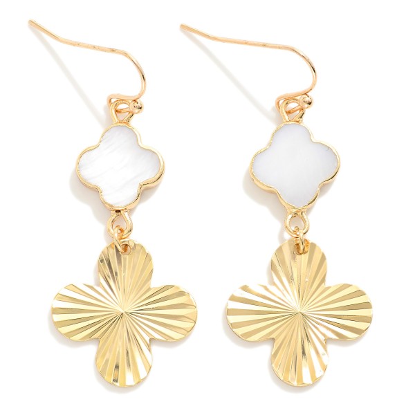 Wholesale pearl Clover Drop Earring Linked Textured Metal Clover L