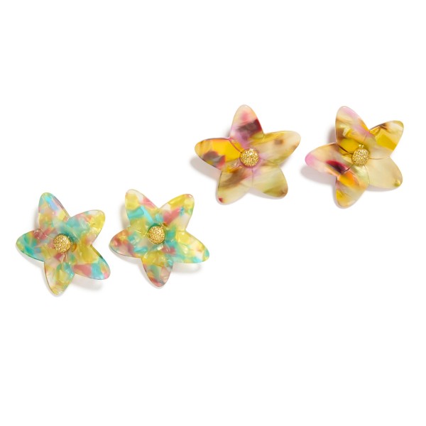 Marbled Acetate Flower Post Drop Earrings Featuring Pave Rhinestone Center
- Approximately 1.75" L