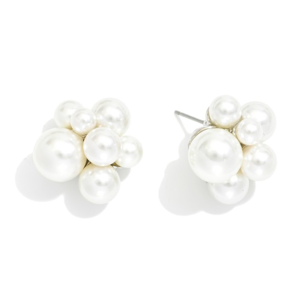 Wholesale pearl Cluster Stud Earrings L