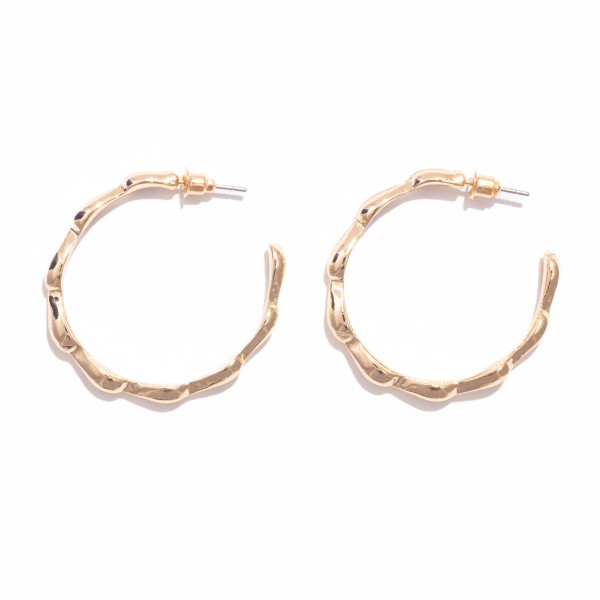 Wholesale cinched Metal Hoop Earrings Brass Base D