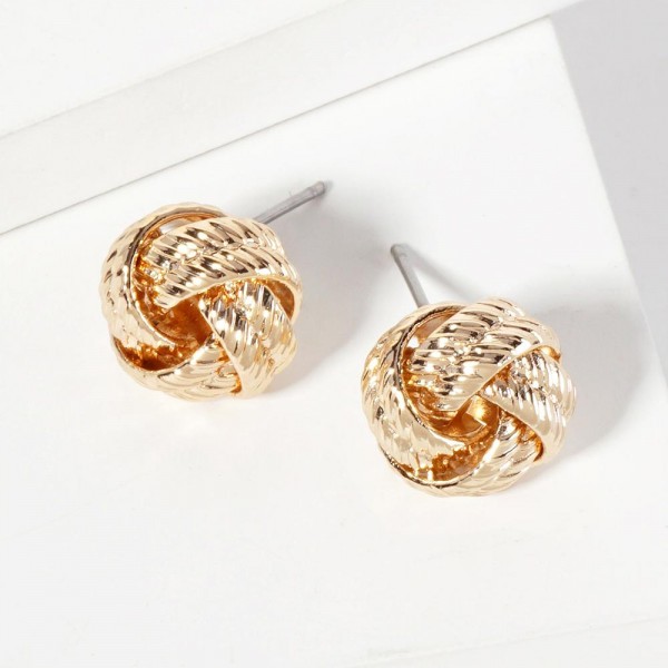Wholesale textured Metal Knot Stud Earrings L