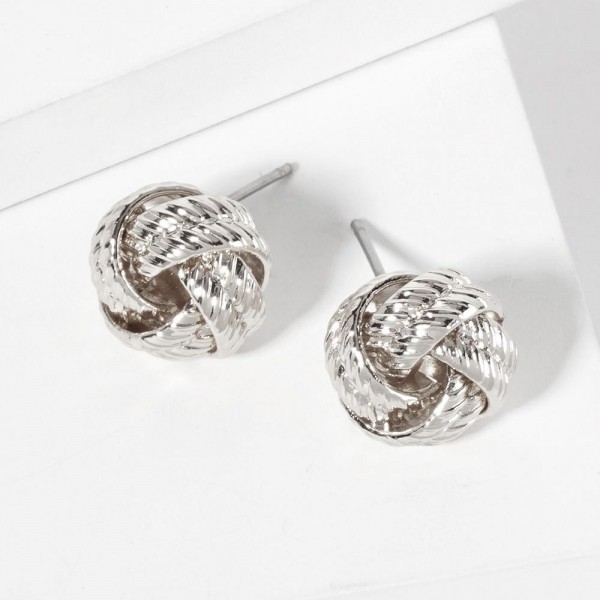 Wholesale textured Metal Knot Stud Earrings L