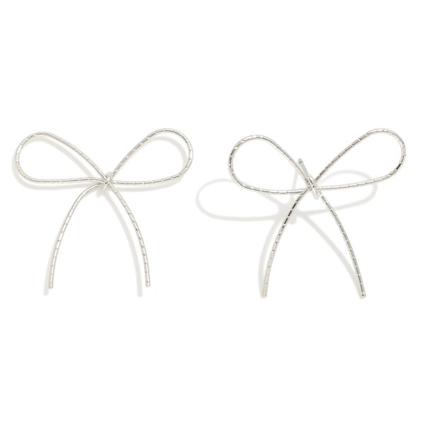 Wholesale textured Metal Wire Bow Post Drop Earrings L