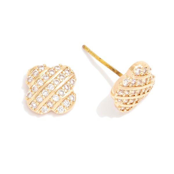 Wholesale clover Cubic Zirconia Stud Earrings L