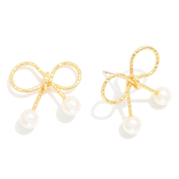 Wholesale textured Metal Bow Earrings Pearl Details K Gold Dipped Sterling Silve