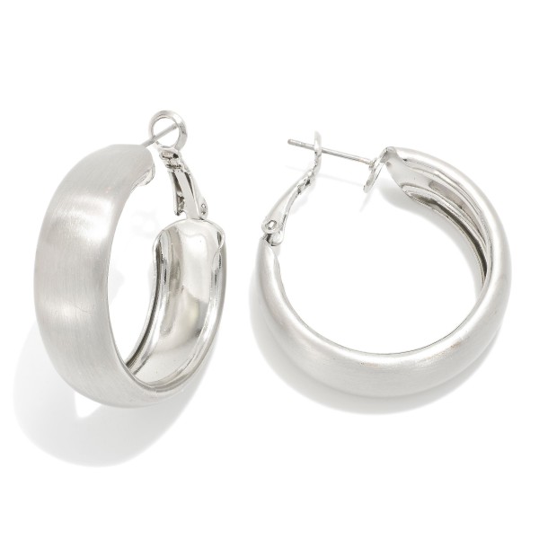 Wholesale hollow Metal Huggie Hoop Drop Earring L