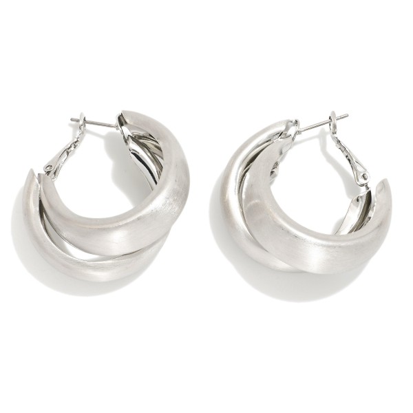 Chunky Layered Brushed Metal Hoop Earrings 

- Approximately 1" D