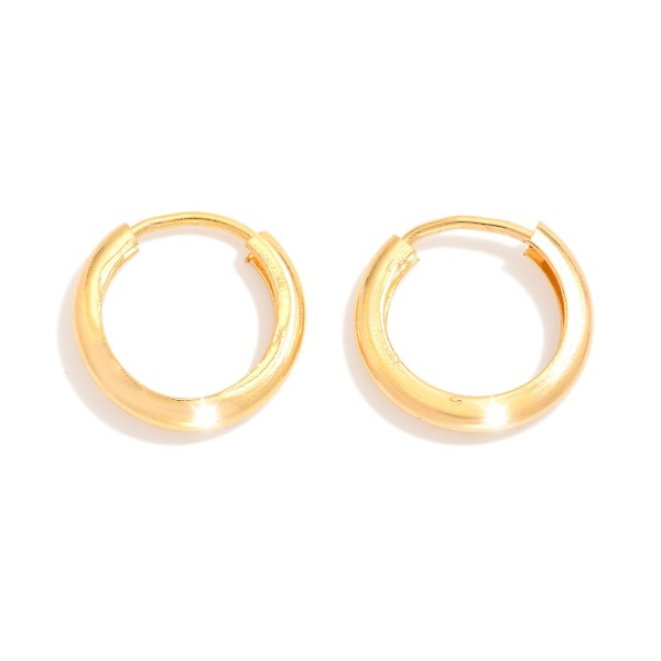Wholesale metal Huggie Hoop Earrings D k Gold Hypoallergenic Made Brazil