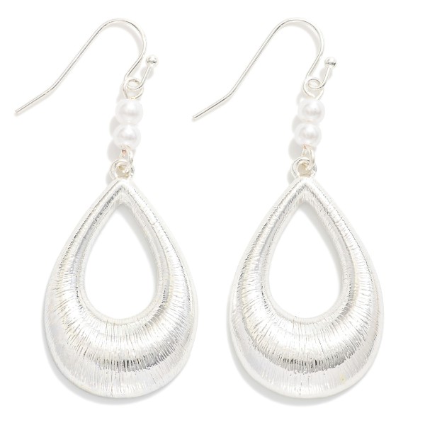 Wholesale textured Metal Hollow Teardrop Drop Earrings Pearl Details L