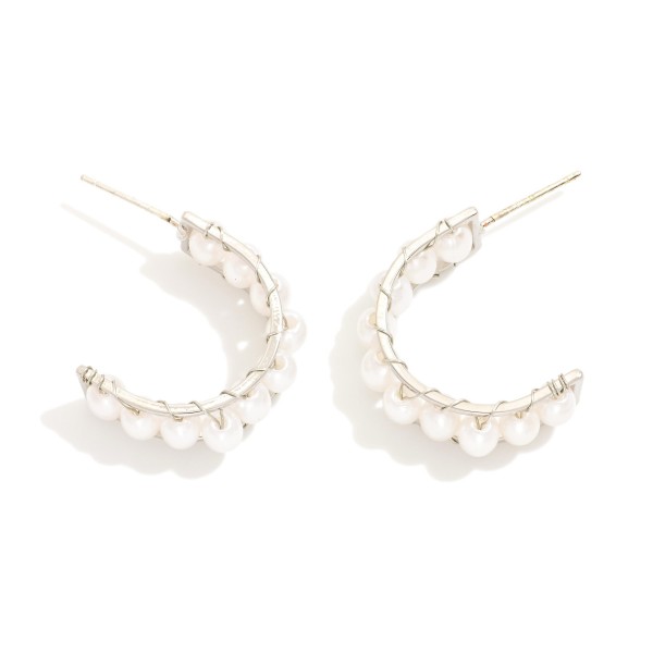 Oval Pearl Woven Metal Hoop Earrings 

- Approximately .75" D