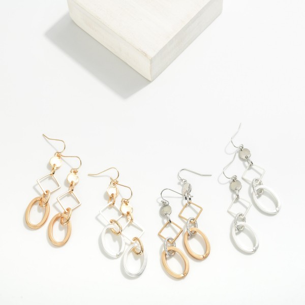 Chain Linked Metal Tone Geometric Shapes Drop Earrings 

- Approximately 2.25" L