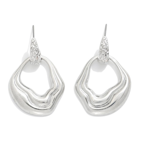 Metal ToneWavy Hoop Drop Earring With Textured Post 

- Approximately 1.5" L 