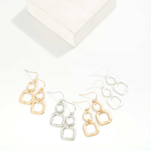 Linked Hammered Metal Circle & Square Drop Earrings 

- Approximately 1.5" L