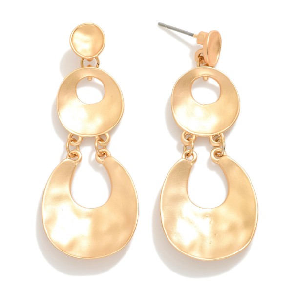 Linked Matte Hammered Metal Tapered Hoop Drop Earrings 

- Approximately 2" L