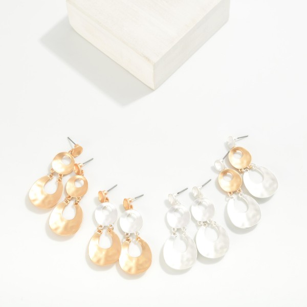 Linked Matte Hammered Metal Tapered Hoop Drop Earrings 

- Approximately 2" L