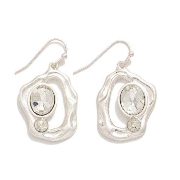 Hammered Metal Abstract Geometric Shape Drop Earrings Featuring Rhinestone Detail 

- Approximately 1.5" L