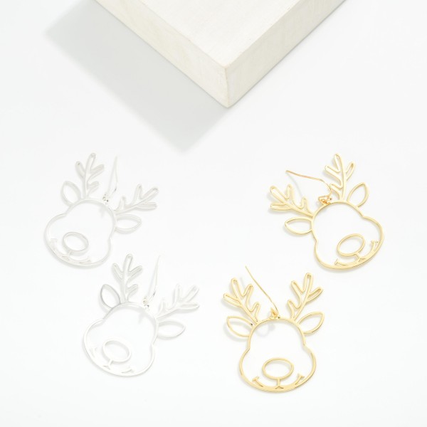 Metal Reindeer Shaped Hoop Drop Earring 

- Approximately 1.5" L