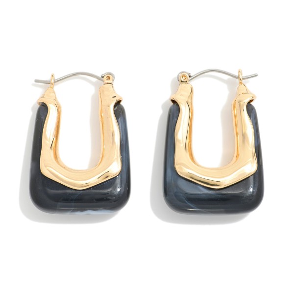 Acetate Square Hoop Post Drop Earrings

- Approximately 1" L

