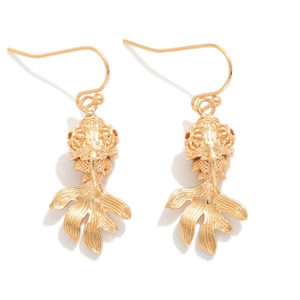 Metal Tone Fish Drop Earrings 

- Approximately 1.5" L 