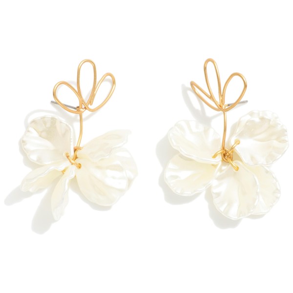 Twisted Metal Flower Shaped Post Drop Earring Linked With Pearl Flower Petals Dangle Detail 

- Approximately 2" L 