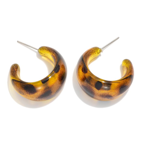 Acetate Leopard Hoop Drop Earrings

- Approximately 1" L

