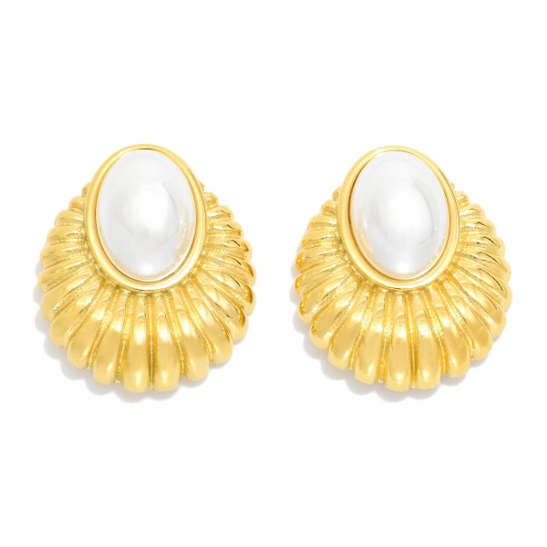 Ribbed Metal Tone Post Drop Earrings Featuring Pearl Detail 

- Stainless Steel
- Water Resistant
- Approximately 1" L