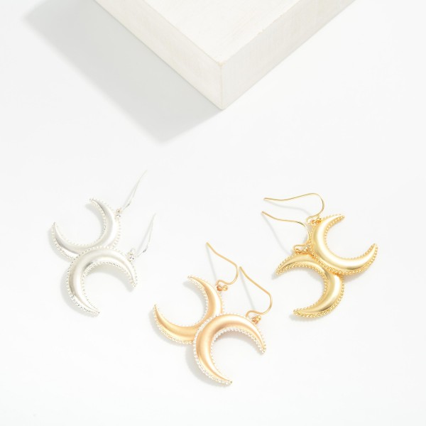 Metal Tone Crescent Moon Drop Earring 

- Approximately 1.05" L 