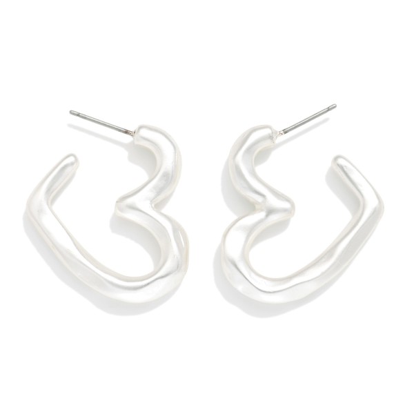 Hammered Metal Heart Hoop Earrings 

- Approximately 1" D