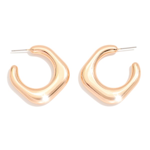 Chunky Metal Tone Rounded Square Hoop Earrings 

- Approximately 1" D
