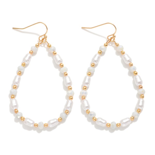 Faceted Beaded Teardrop Earrings Featuring Gold Tones & Pearls 

- Approximately 2.5" L 