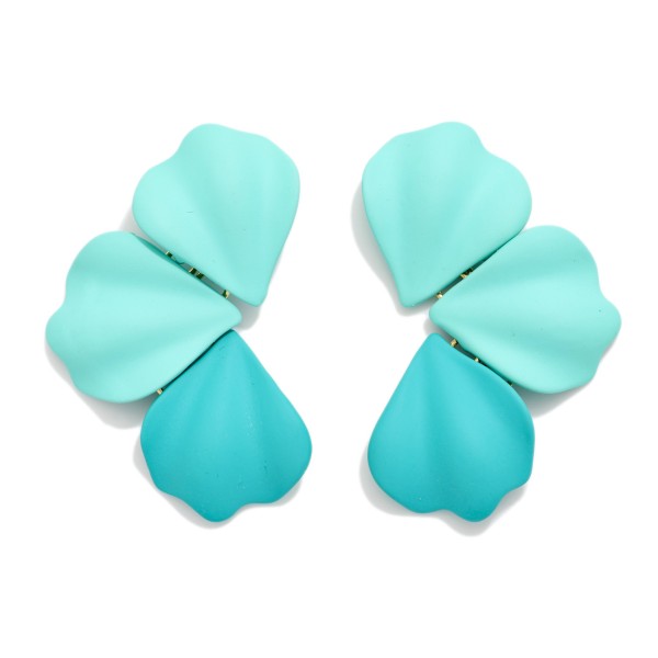Linked Polymer Clap Leaves Post Drop Earrings 

- Approximately 1.75" L