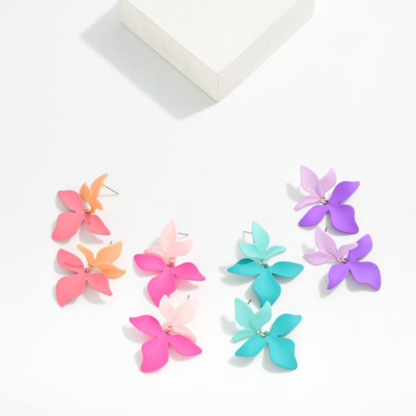 Linked Polymer Clap Petals Post Drop Earrings 

- Approximately 1.75" L