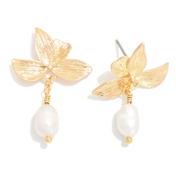 Metal Tone Leaves & Pearl Post Drop Earrings 

- Approximately 1.25" L