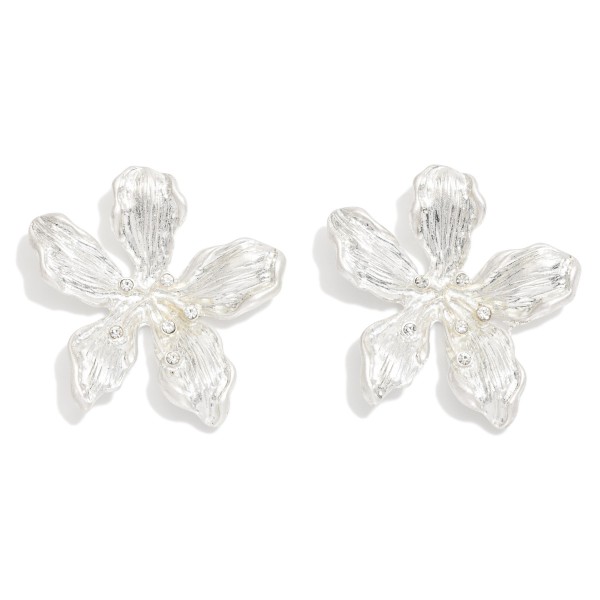 Textured Metal Flower Post Drop Earrings 

- Approximately 1.5" L