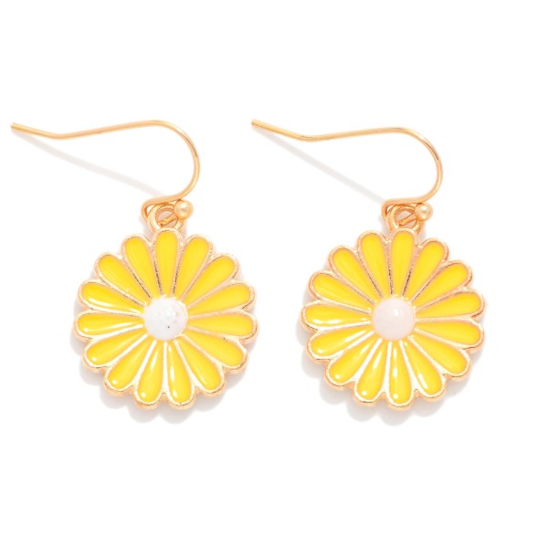 Enamel Flower Drop Earring 

- Approximately 1" L 