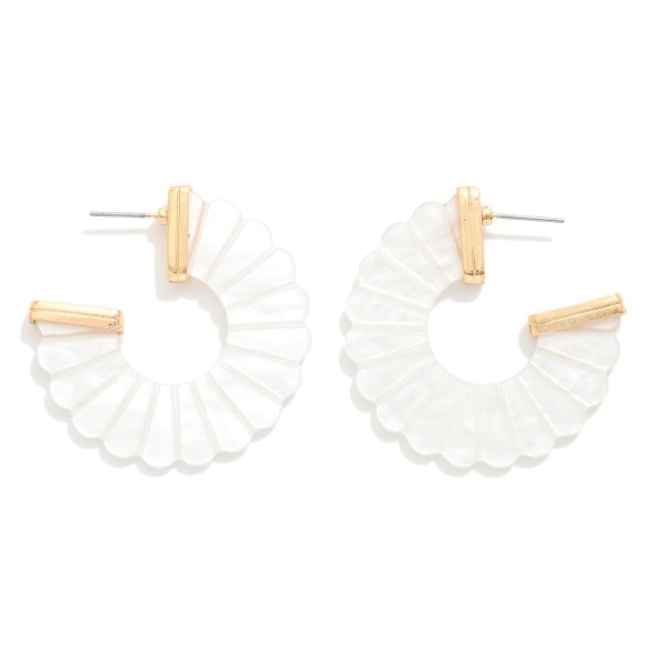 Scalloped Marble Acetate Hoop Drop Earring Featuring Gold Tones 

- Approximately 2" D 