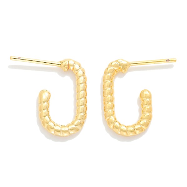 Metal Tone Ribbed Oval Hoop Earrings 

- Gold Filled 
- Approximately .25" D