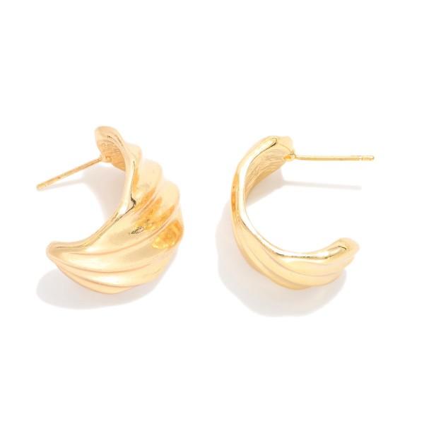 Wide Ribbed Metal Tone Hoop Earrings 

- Approximately .75" D