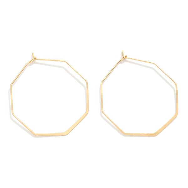 Metal Tone Wire Hexagon Hoop Earrings 

- Approximately 1.5" D