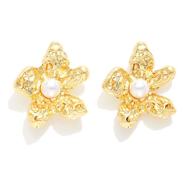 Crumbled Metal Tone Flower & Pearl Post Drop Earrings 

- Approximately 1.25" L