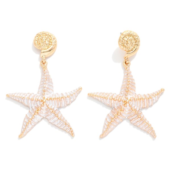 Painted Metal Starfish & Shell Post Drop Earrings 

- Gold Dipped Post 
- Approximately 2.75" L
