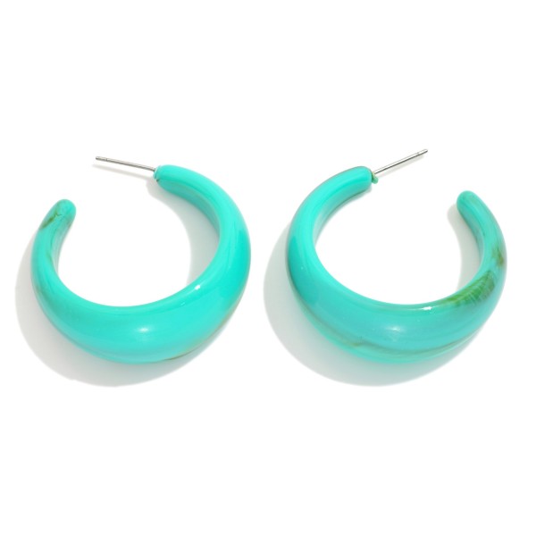 Tapered Acetate Hoop Earrings 

- Gold Dipped Post 
- Approximately 1.25" D