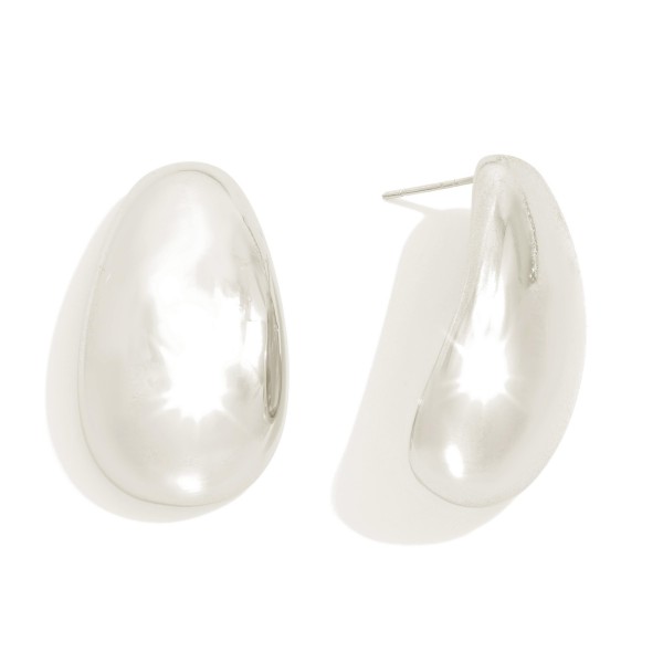 Chunky Metal Tone Teardrop Drop Earrings 

- Gold Dipped
- Approximately 1" L