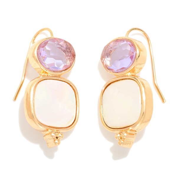 Oval Post Drop Earring Featuring Pearlescent Squared Shaped Dangle


- Approximately 1" L   