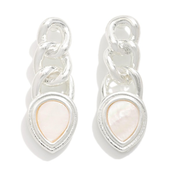 Chain Link Metal Tone Post Drop Earring Featuring Pearlescent Detail

- Approximately 1.5 