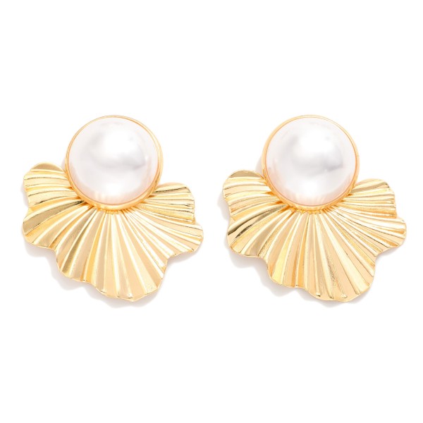 Chunky Pearl & Fanned Metal Post Drop Earrings 

- Approximately 1.5" L