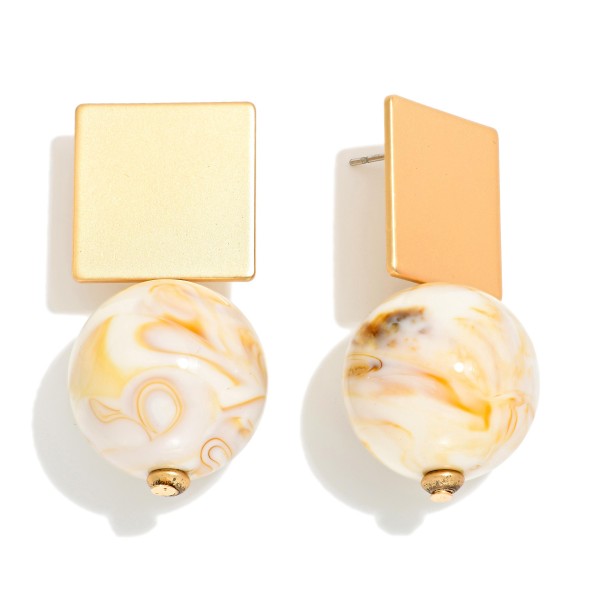 Metal Tone Marbled Acetate Bead & Squared Metal Tone Post Drop Earring  

- Approximately 1.5" L 
