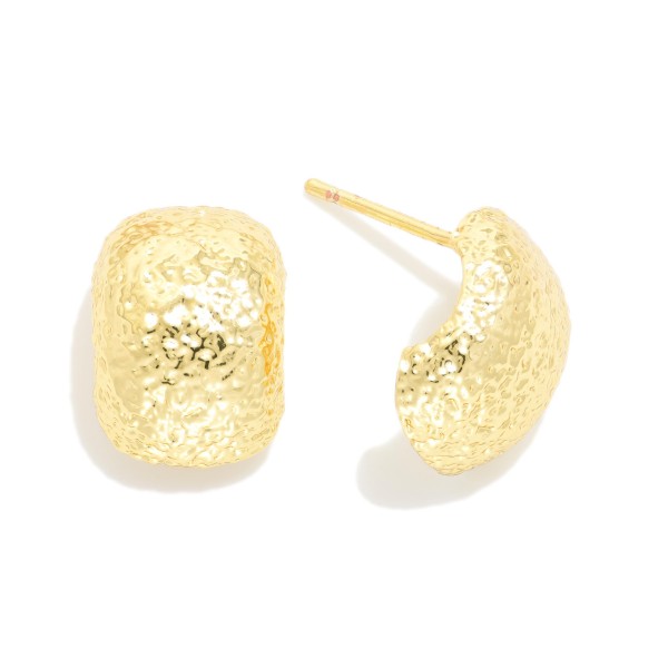 Textured Metal Tone Half Circle Stud Earring 

- Approximately .5" L 
- Gold Dipped 