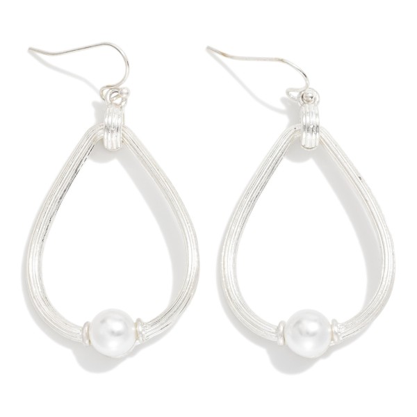 Ribbed Metal Tone Teardrop Drop Earrings With Pearl Detail 

- Approximately 2" L